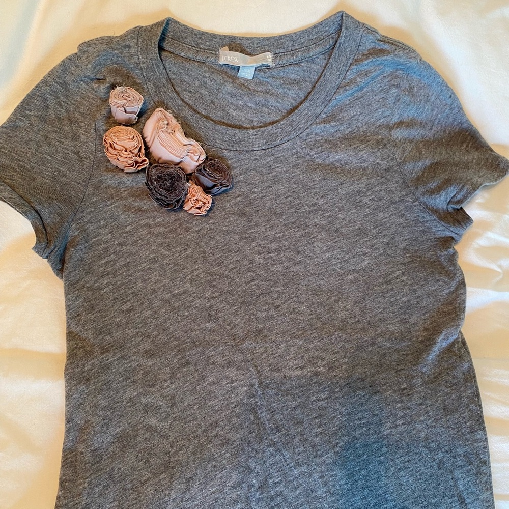JCrew gray T-shirt with boutonnière